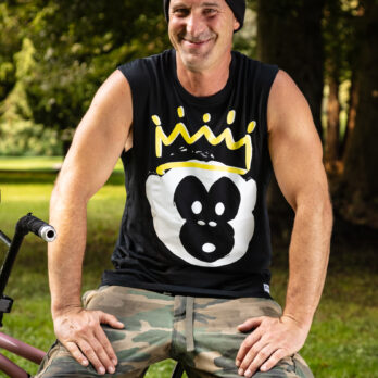 The Mellow Mandrill Tee-King Monkey